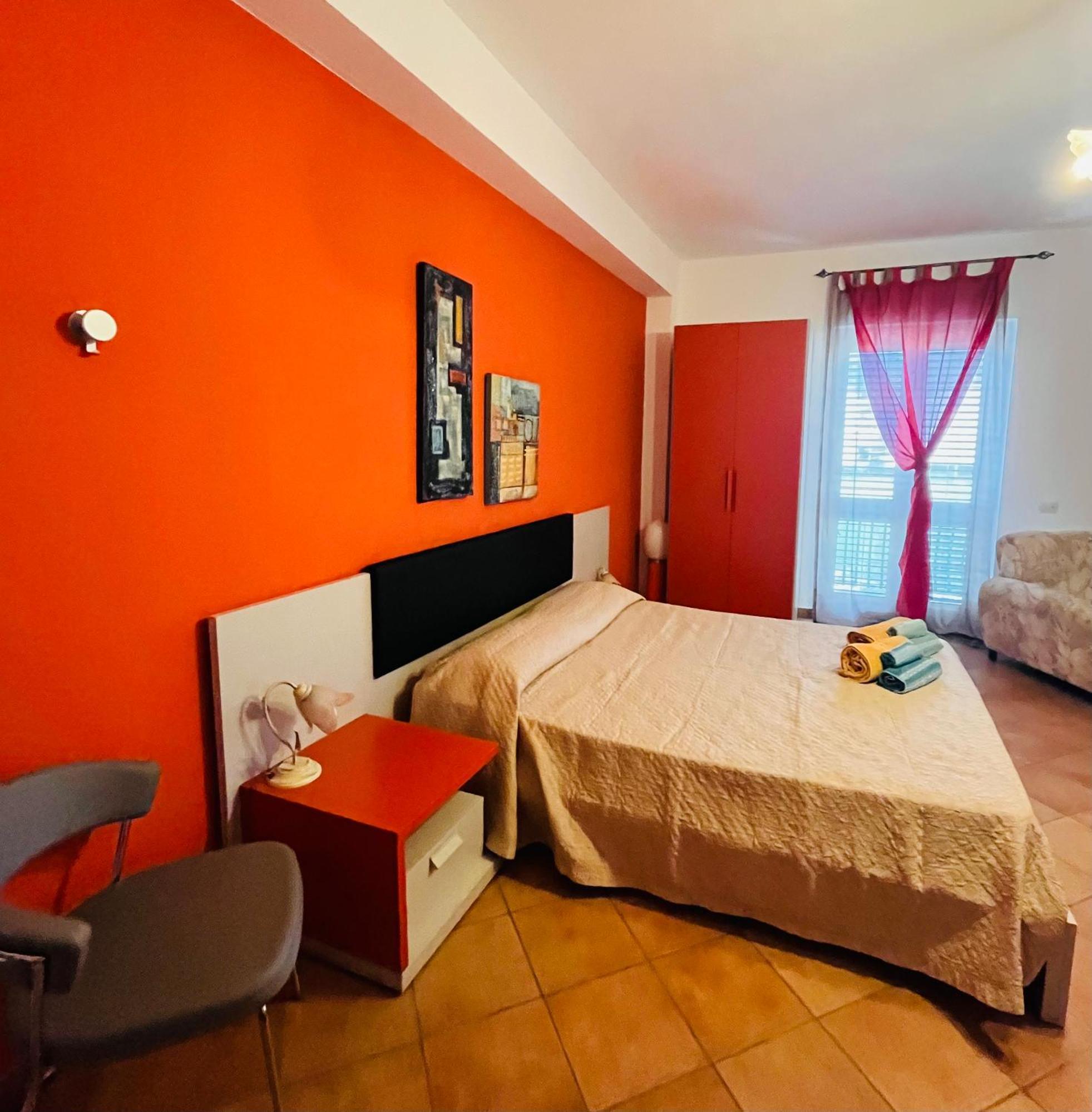 Ciuscia Bed & Breakfast Calatabiano Bagian luar foto