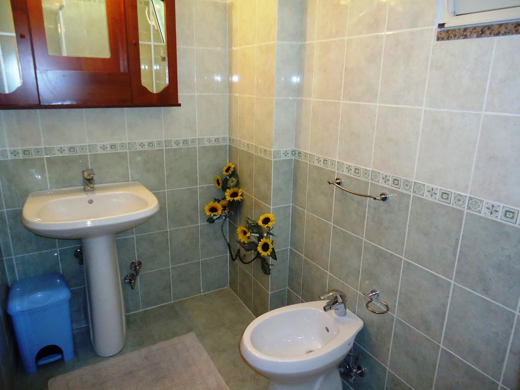 Ciuscia Bed & Breakfast Calatabiano Bagian luar foto